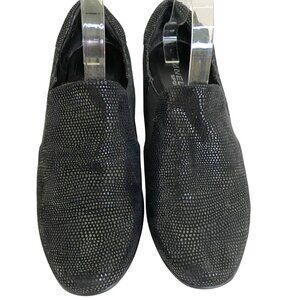 VANELi Sport Anemone Black Printed Suede Slip-On Comfort Shoes Business Casual